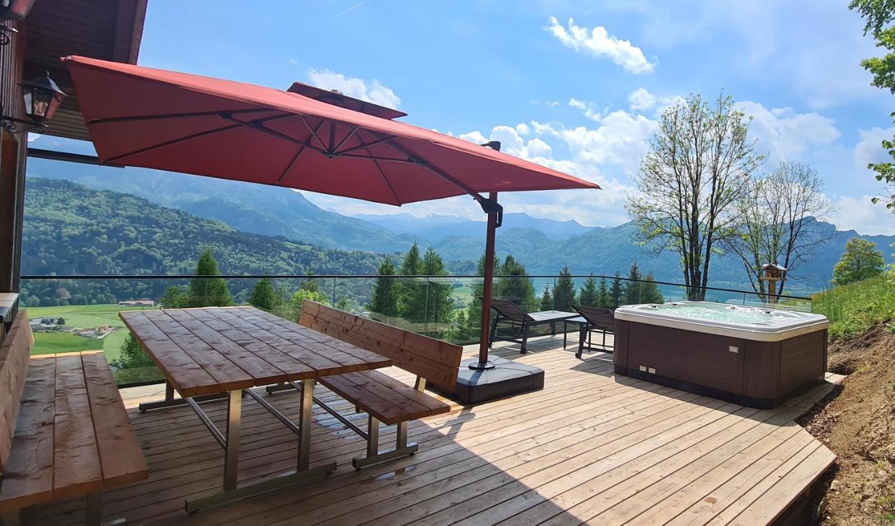 Bergvilla mit Seeblick - Mondsee Innerschwand Eksteriør billede